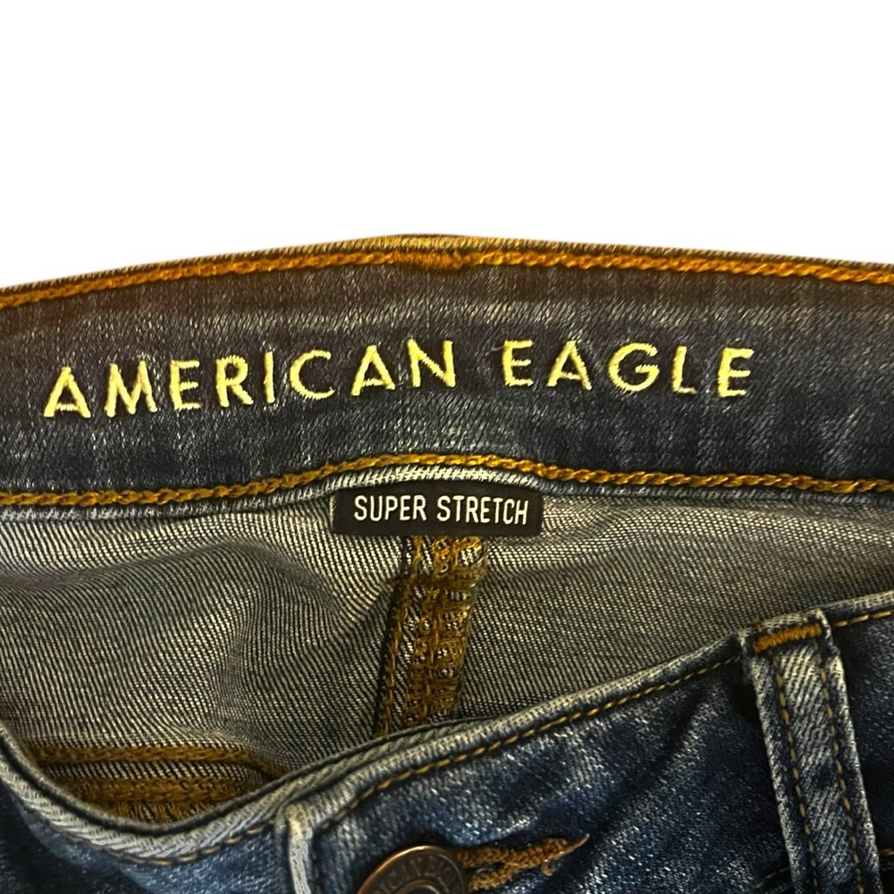 Women's American Eagle Favourite Boyfriend Jeans, 8, Blue Denim - Picture 14 of 16